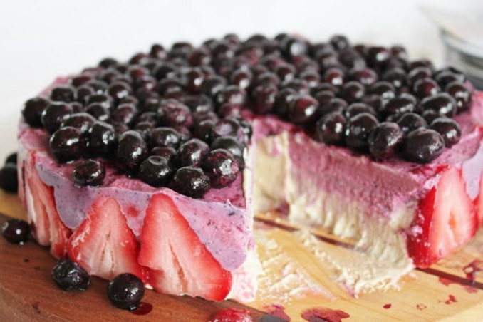 emily bluberry cake